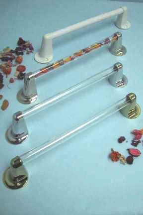 fpf 2 (Full) - Deluxe Towel Bar .jpg (9732 bytes)